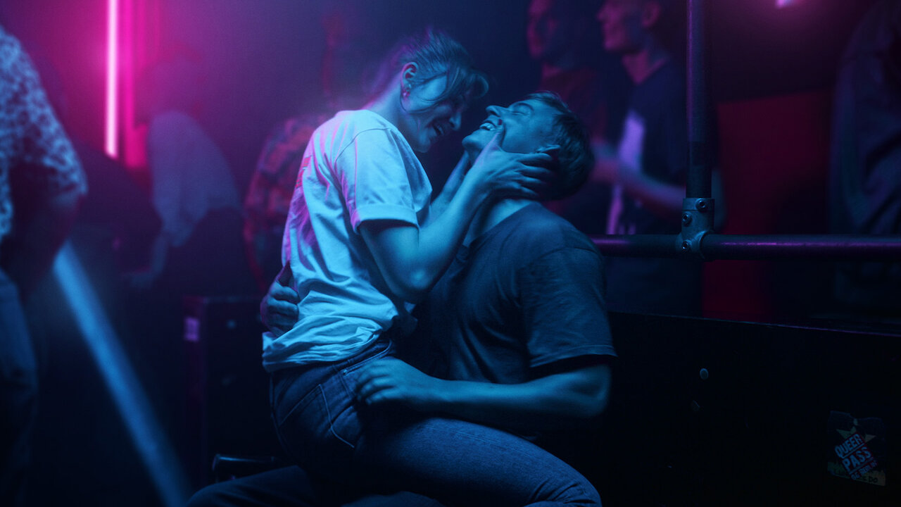 Quand Sort Isi Et Ossi 2 Watch Isi & Ossi | Netflix Official Site